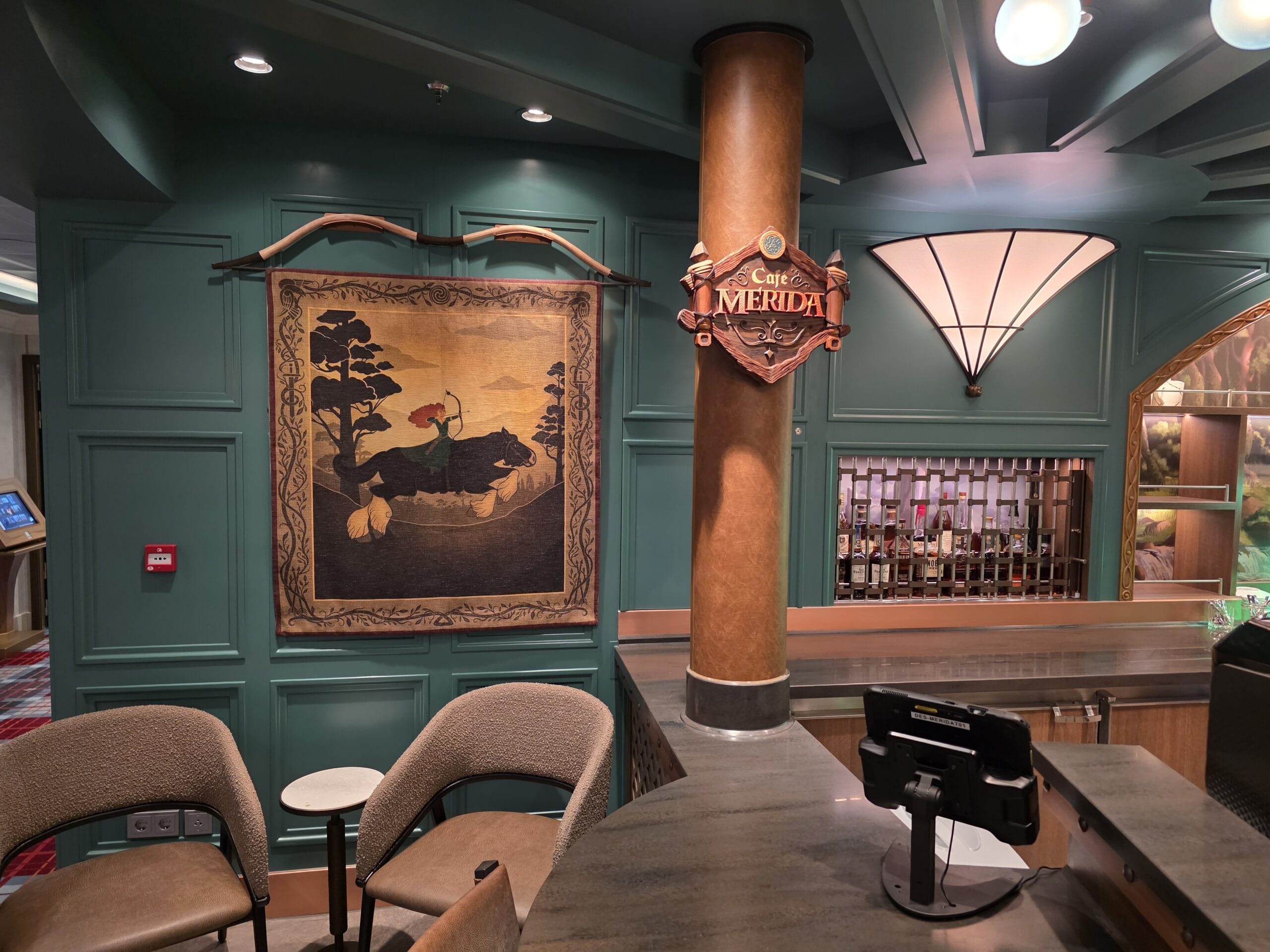 Café Merida Specialty Café Brings 10th Century Scotland to the Disney Destiny