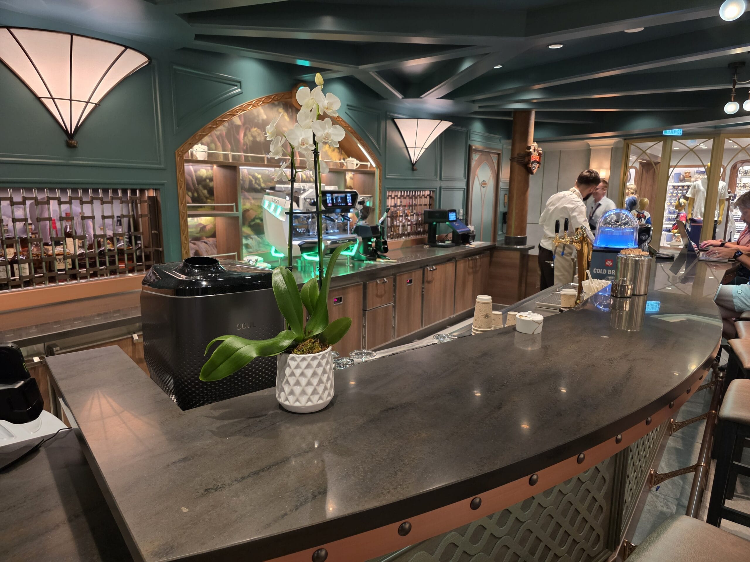 Café Merida Specialty Café Brings 10th Century Scotland to the Disney Destiny