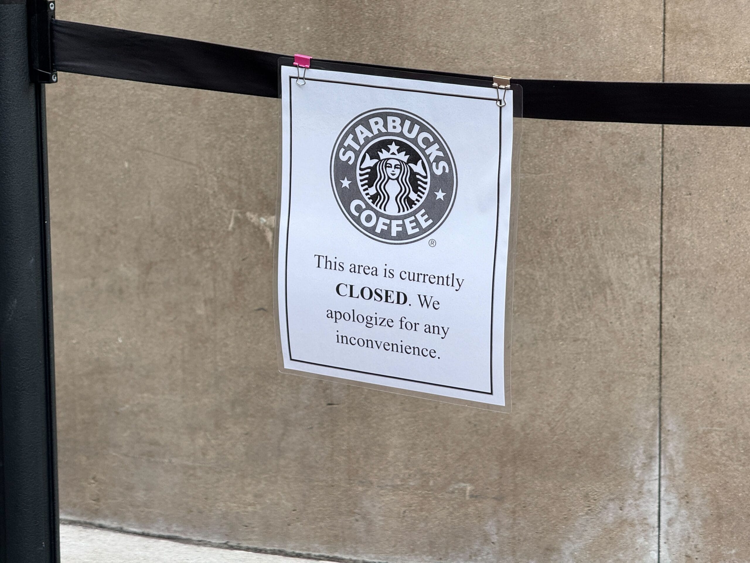 Downtown Disney District Starbucks closed