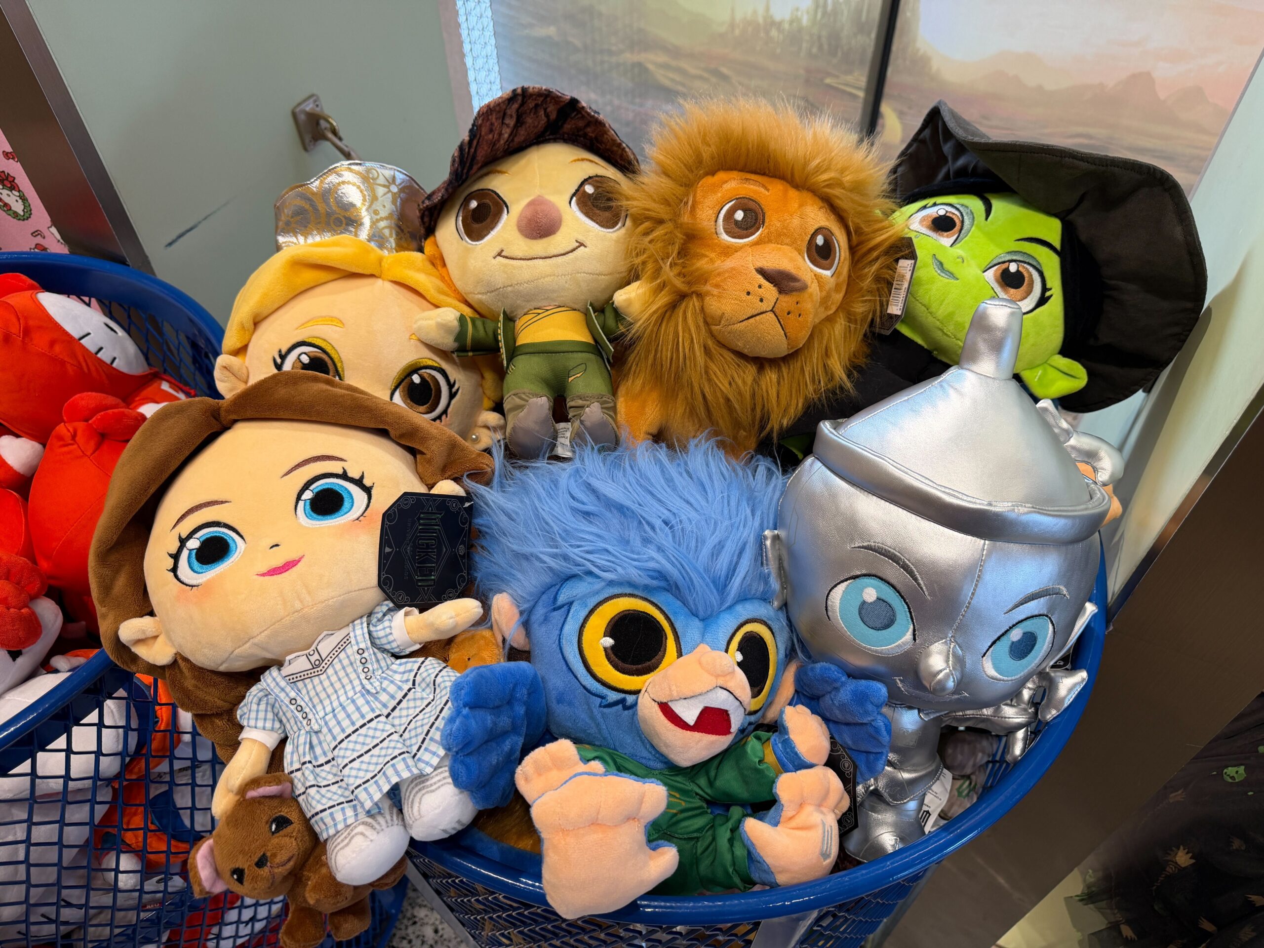 Wicked Plush Toys Arrive at Universal Orlando Resort Ahead of Wicked: For Good Premiere