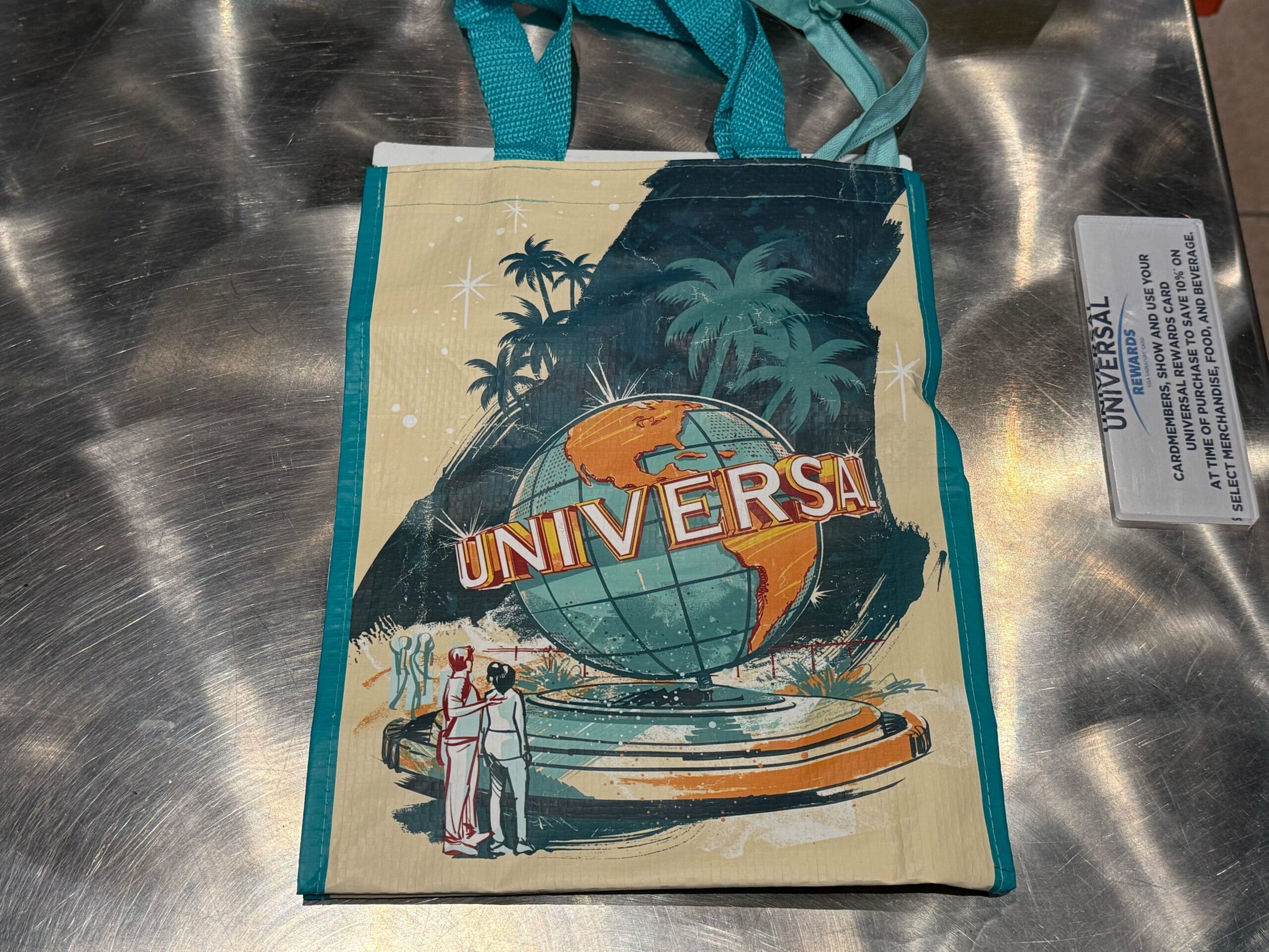 the back of the universal mini shopping bag