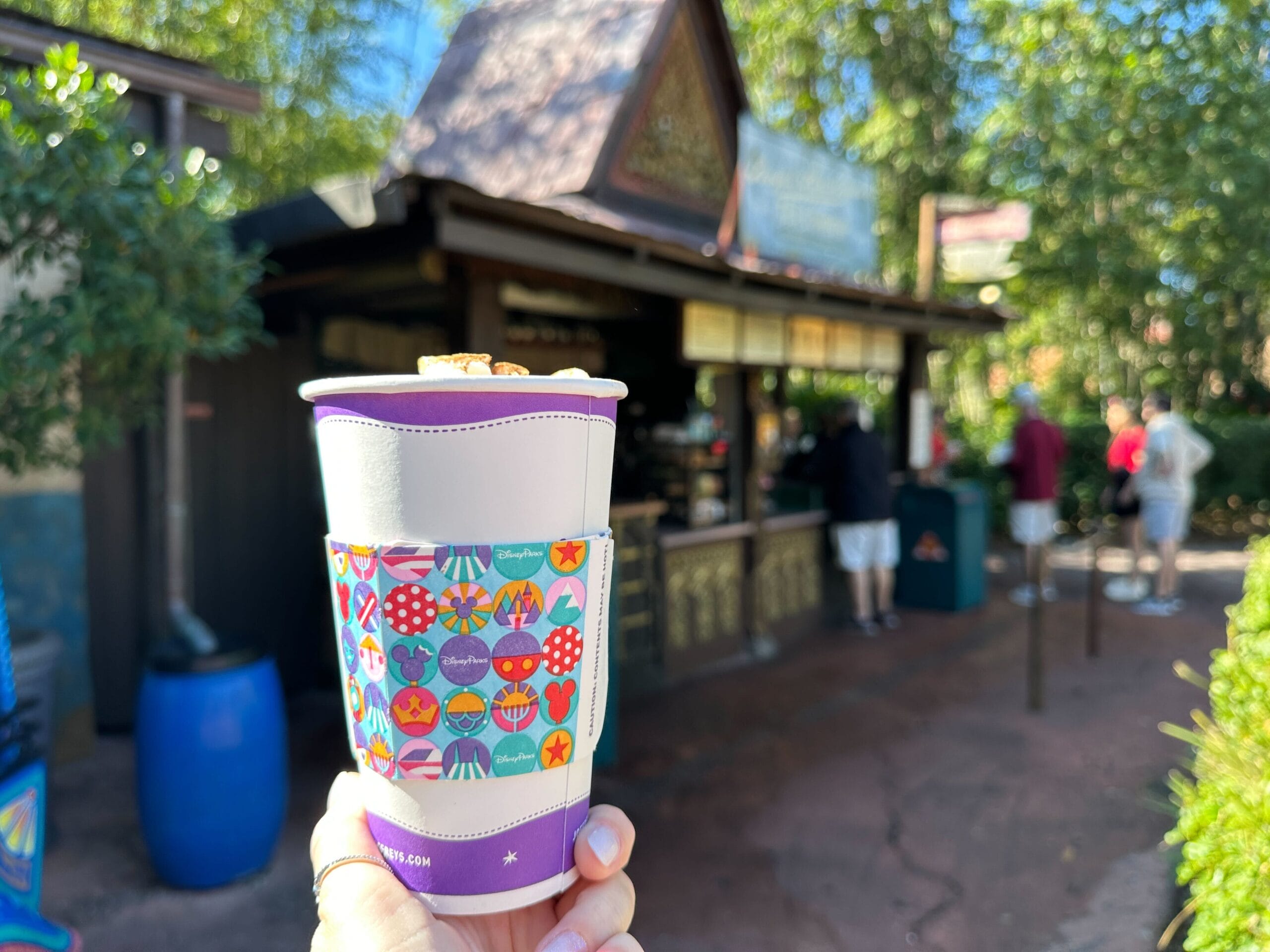 Holiday drinks for Disney World Annual Passholders