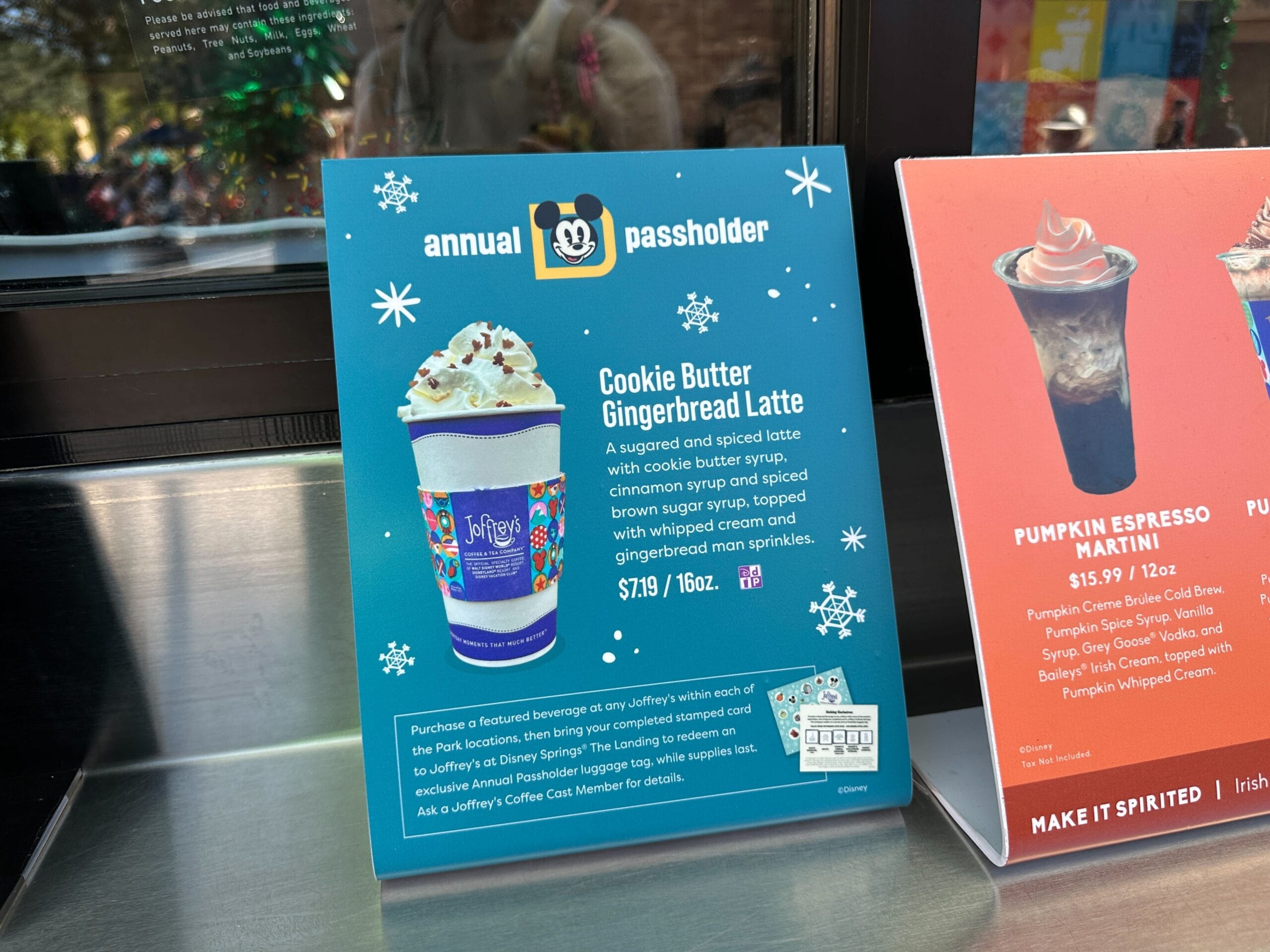 Cookie Butter gingerbread latte drink at Hollywood Studios