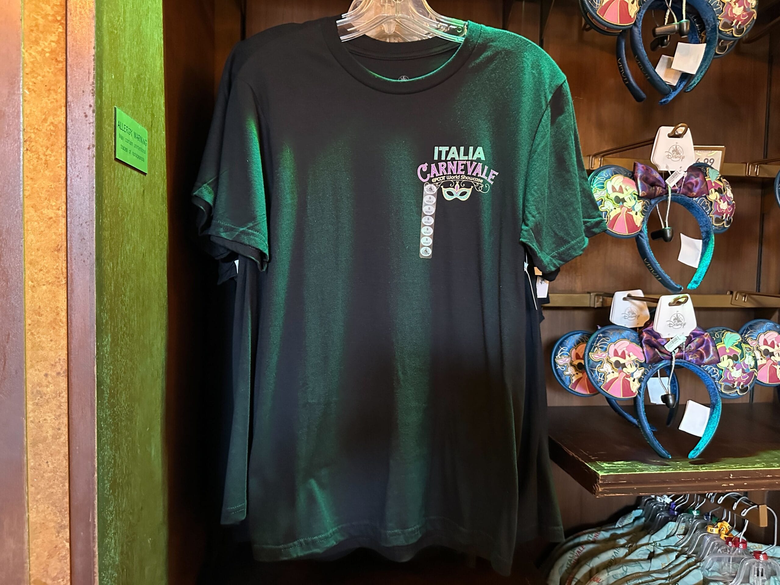 A new Mickey and Minnie Italia Carnevale collection has debuted at EPCOT. The collection features apparel, accessories, home goods, and more.