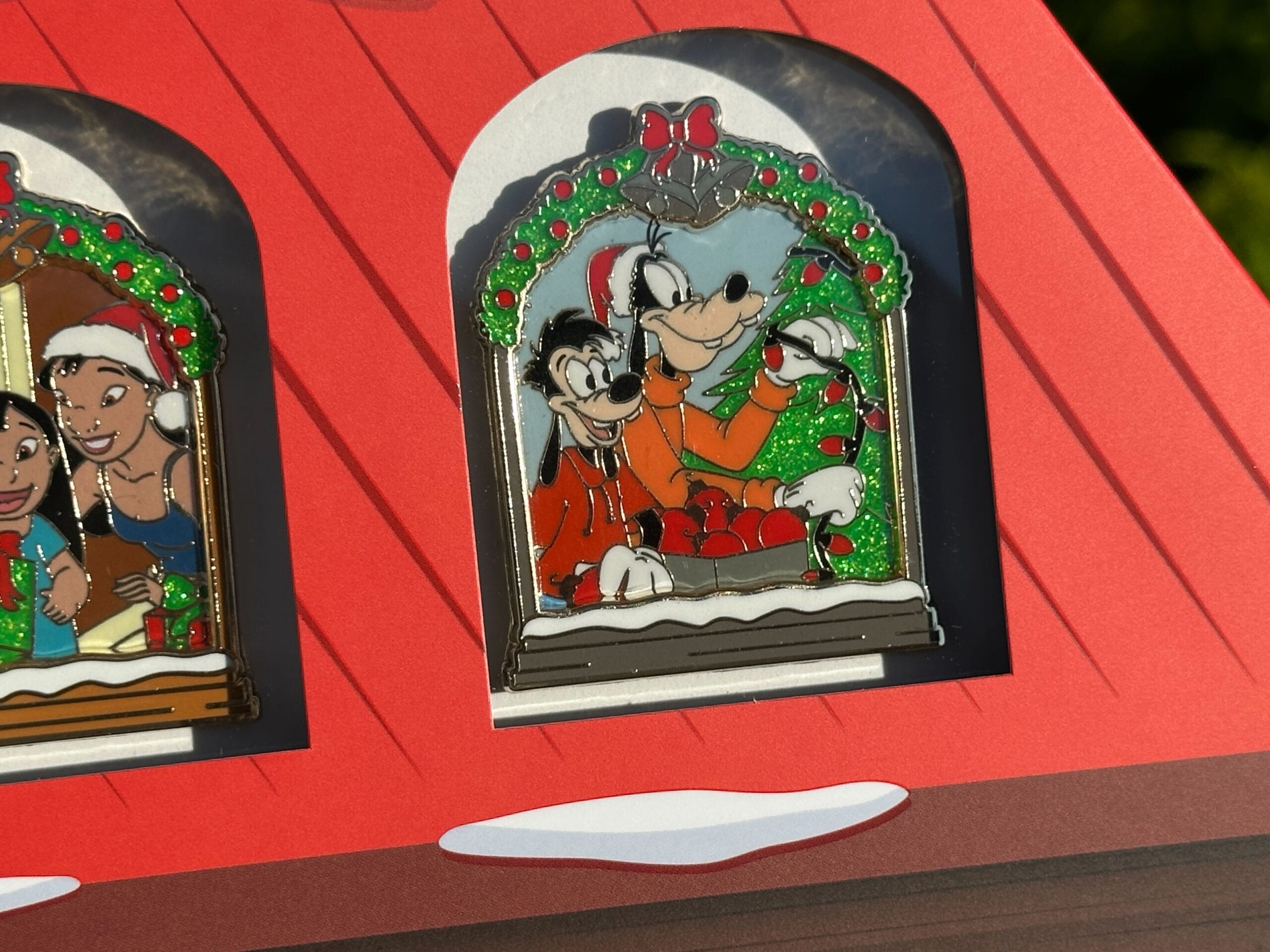 Walt Disney World Pin Tuesday: New Holiday House Set