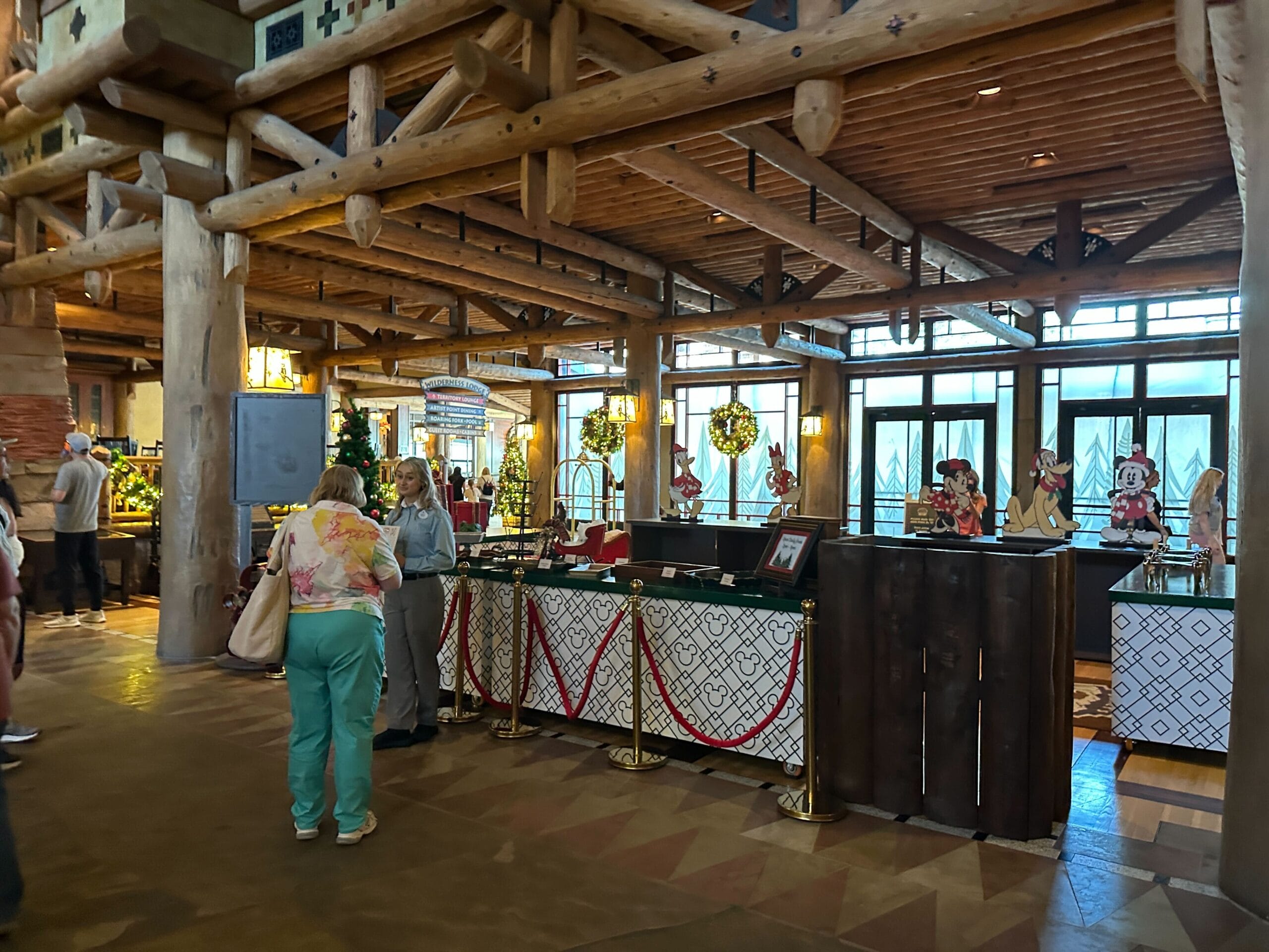 BREAKING: Gingerbread House Unexpectedly Cancelled at Disney #39 s