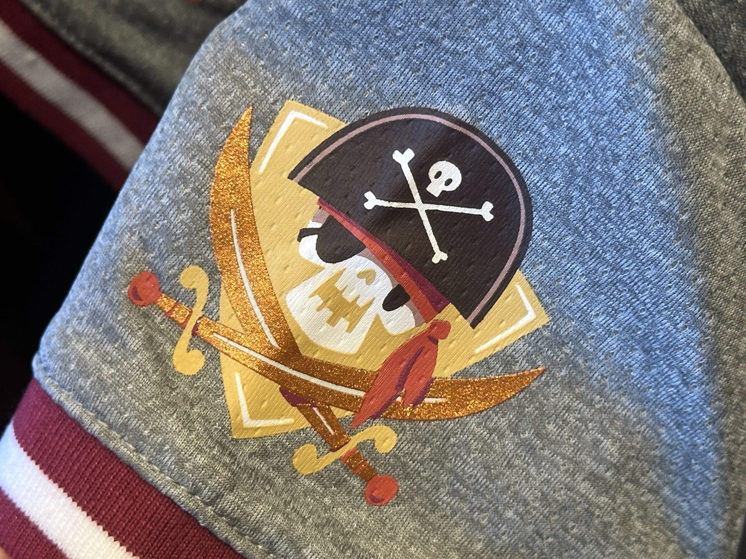 Pirates of the Caribbean Youth Jersey right shoulder