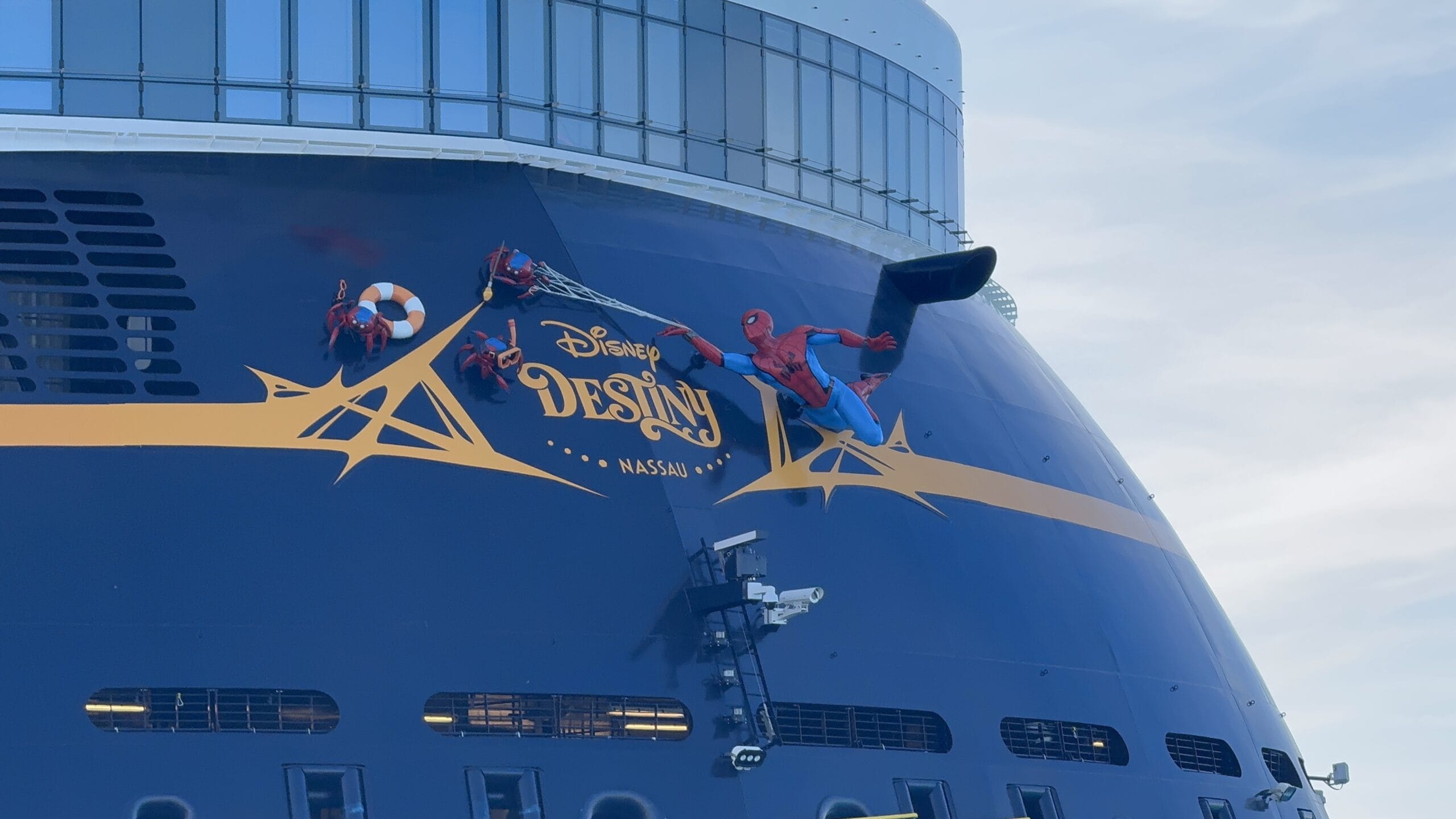 Disney Destiny stern