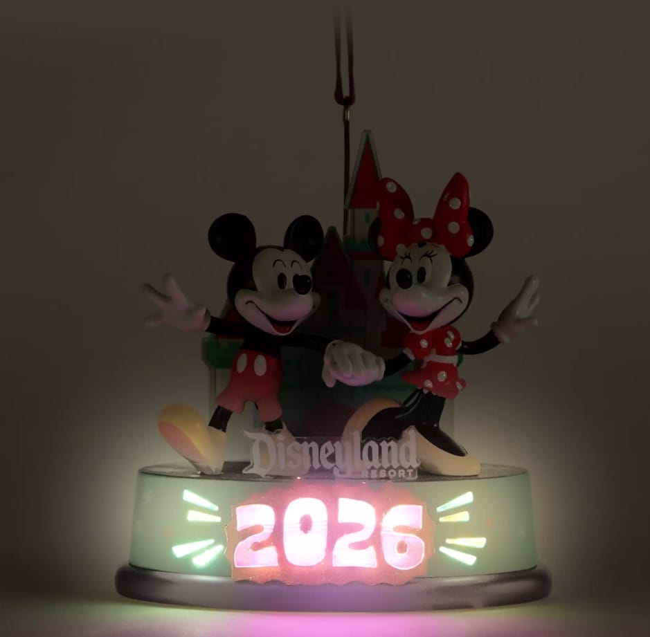 A Disneyland logo plate sits in the front of the 2026 Disneyland ornament.
