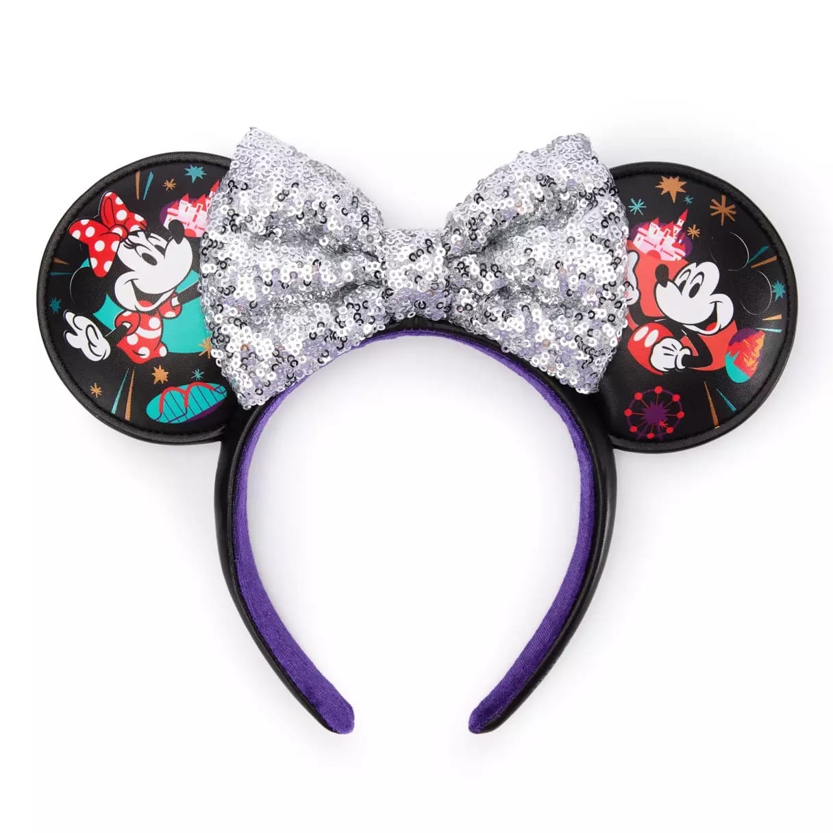 This image has an empty alt attribute; its file name is disney-store-dl-2026-ears-1.jpg