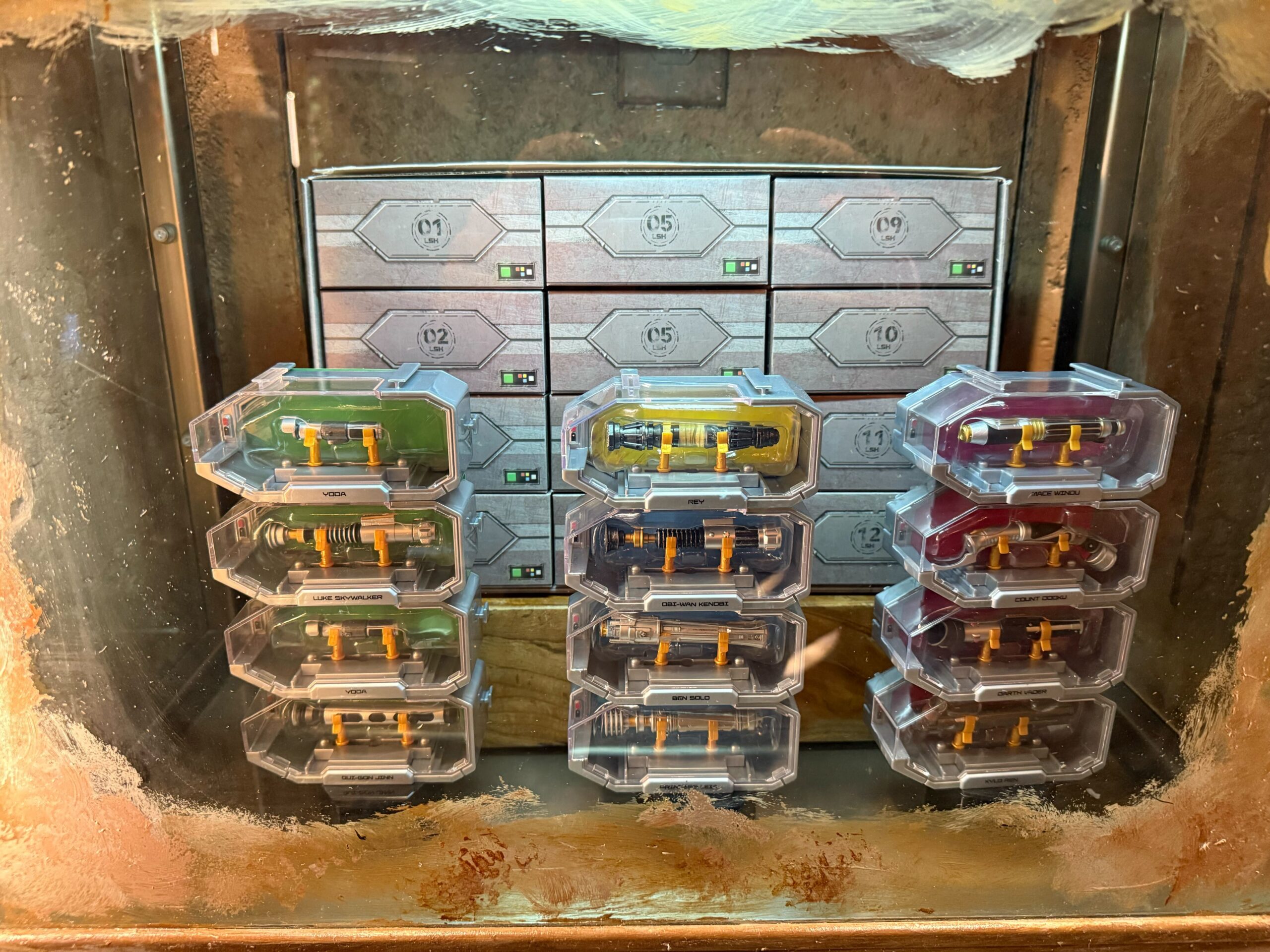 Miniature Legacy LIGHTSABER Hilts Countdown Calendar