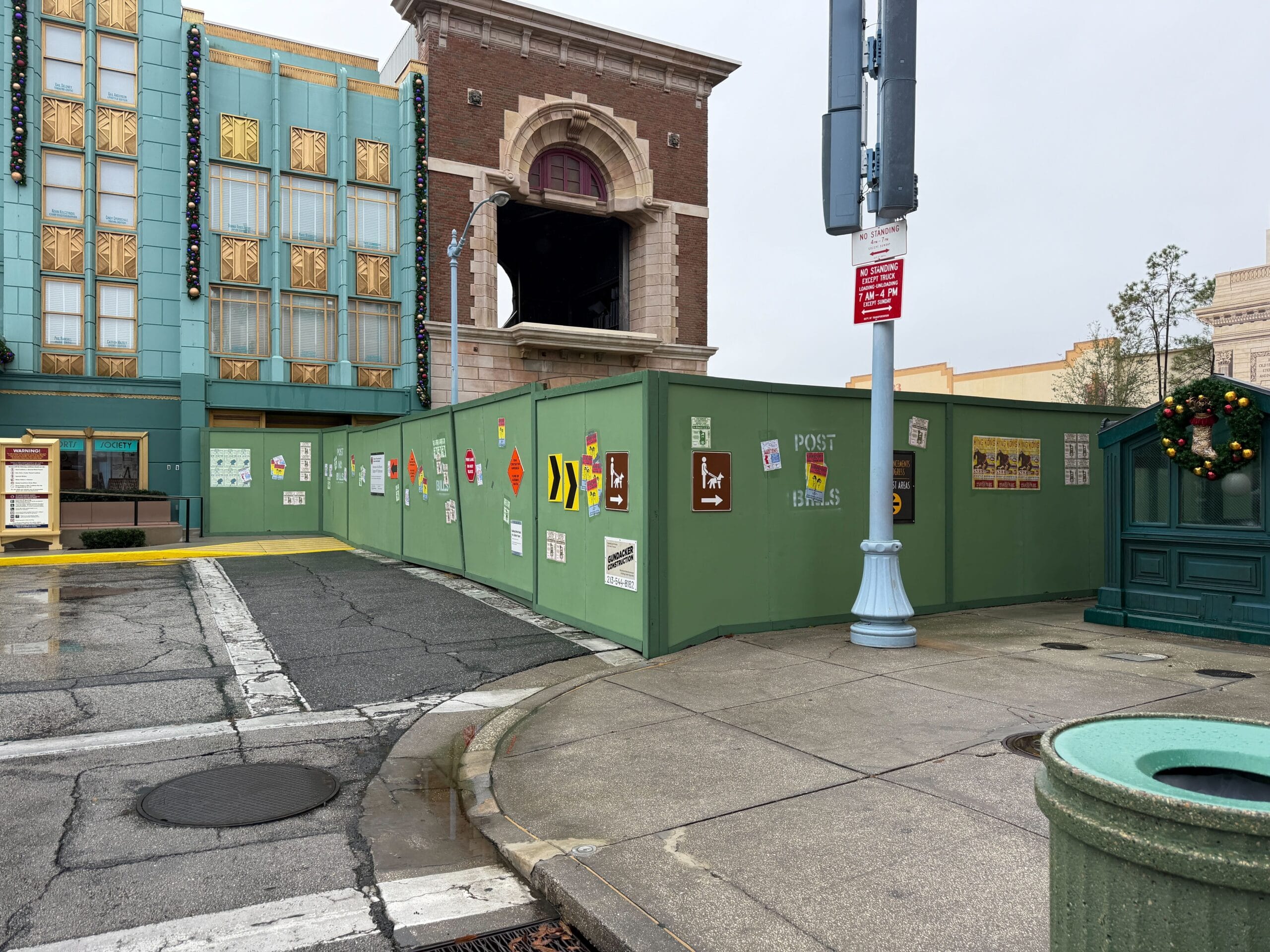 These walls are at the end of the street in the New York area of Universal Studios Florida, in front of the former Ghostbusters firehouse facade.