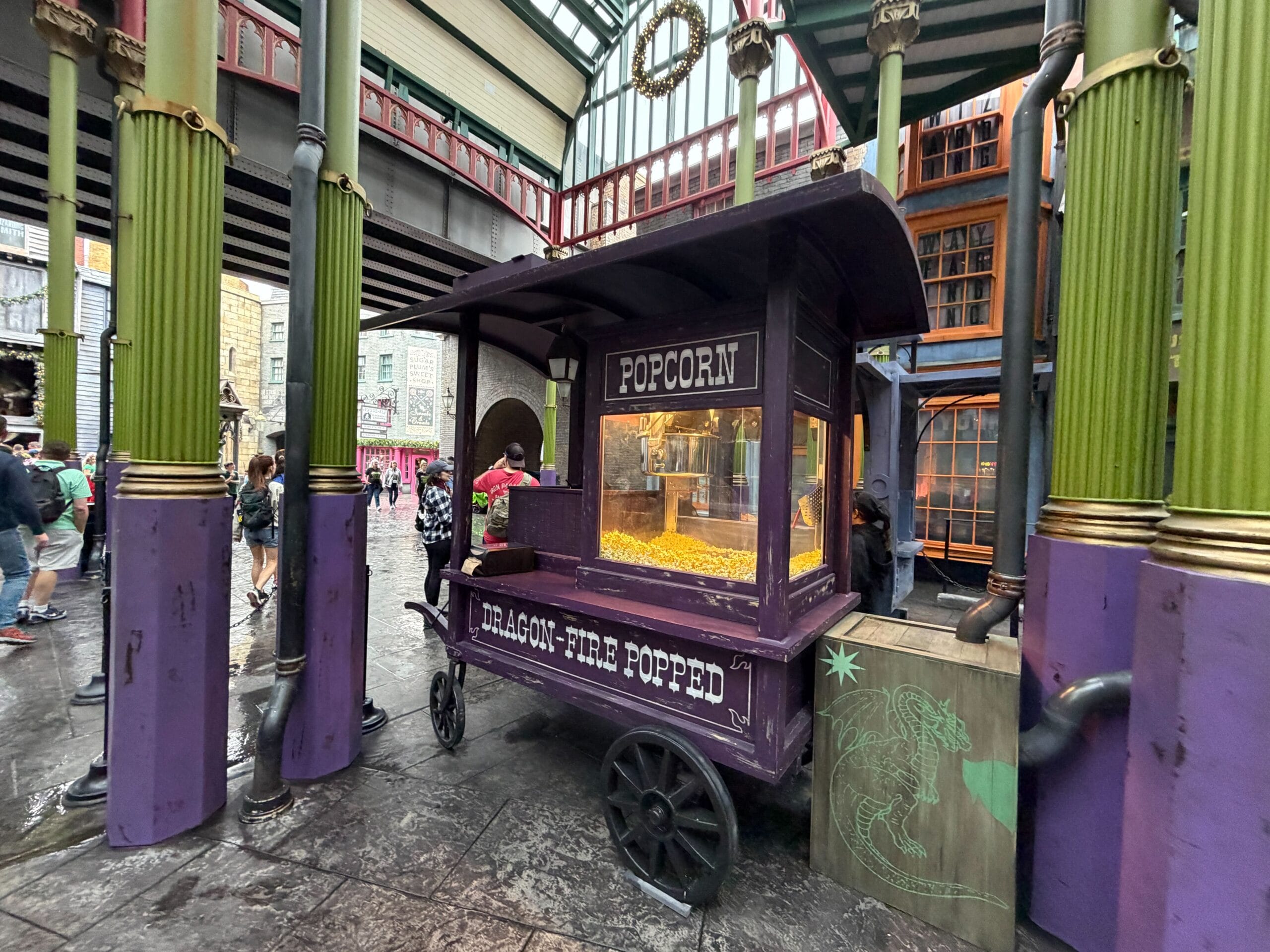 Diagon Alley popcorn cart at Universal Orlando Resort